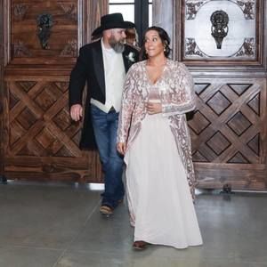 Meet your Posher, Laura beth